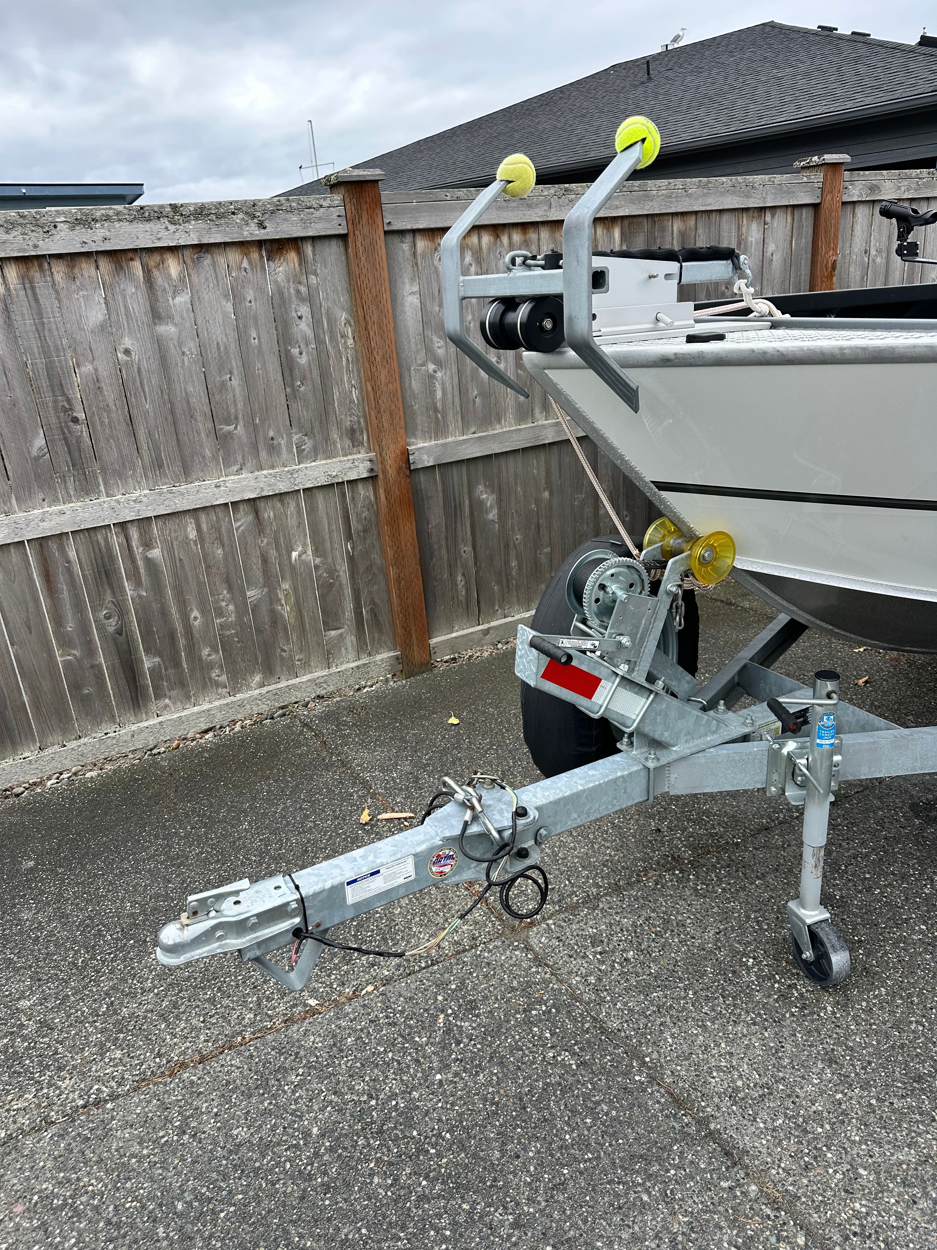 2020 Alumaweld Adventurer 20 - 16