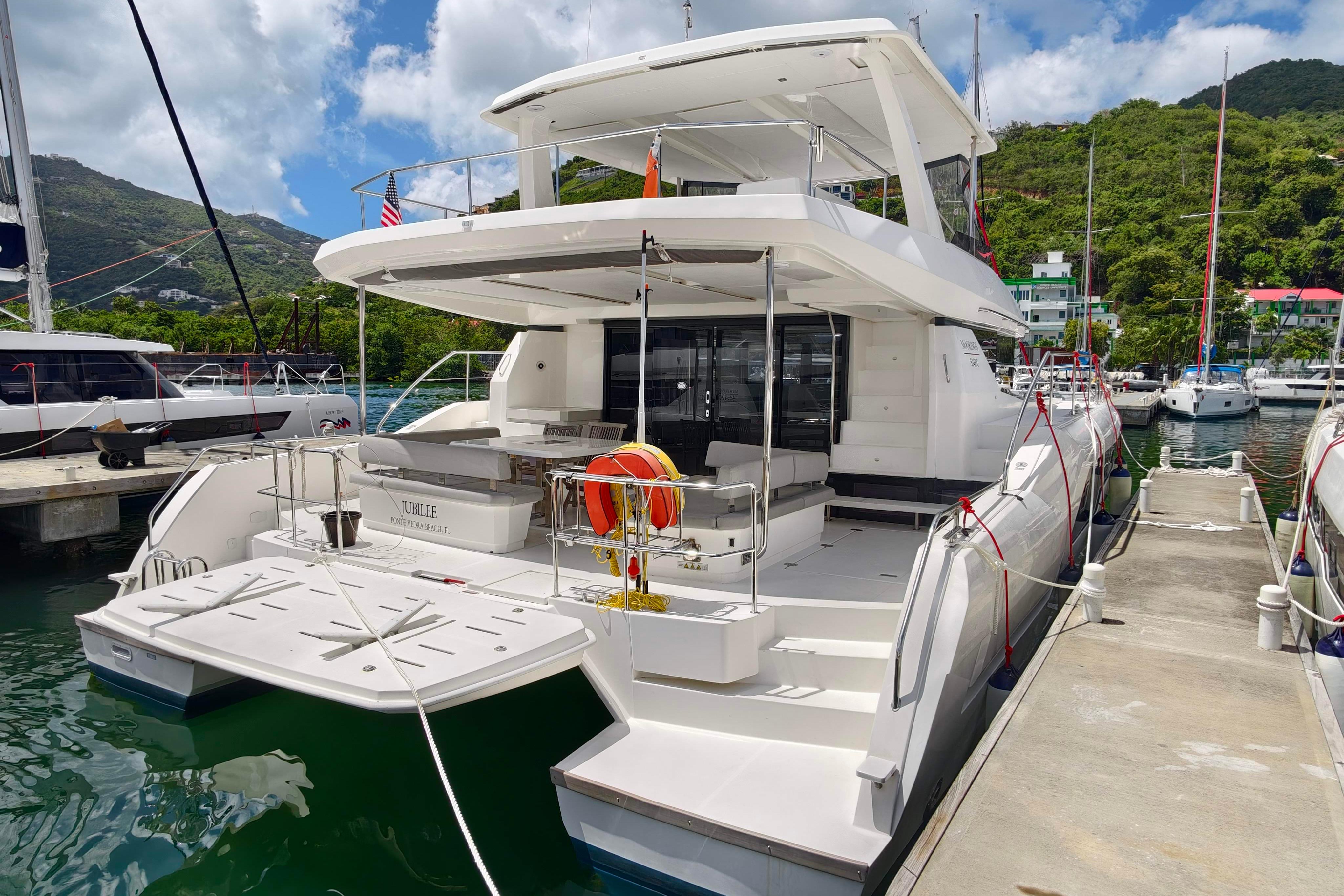 2022 Leopard 53 Powercat