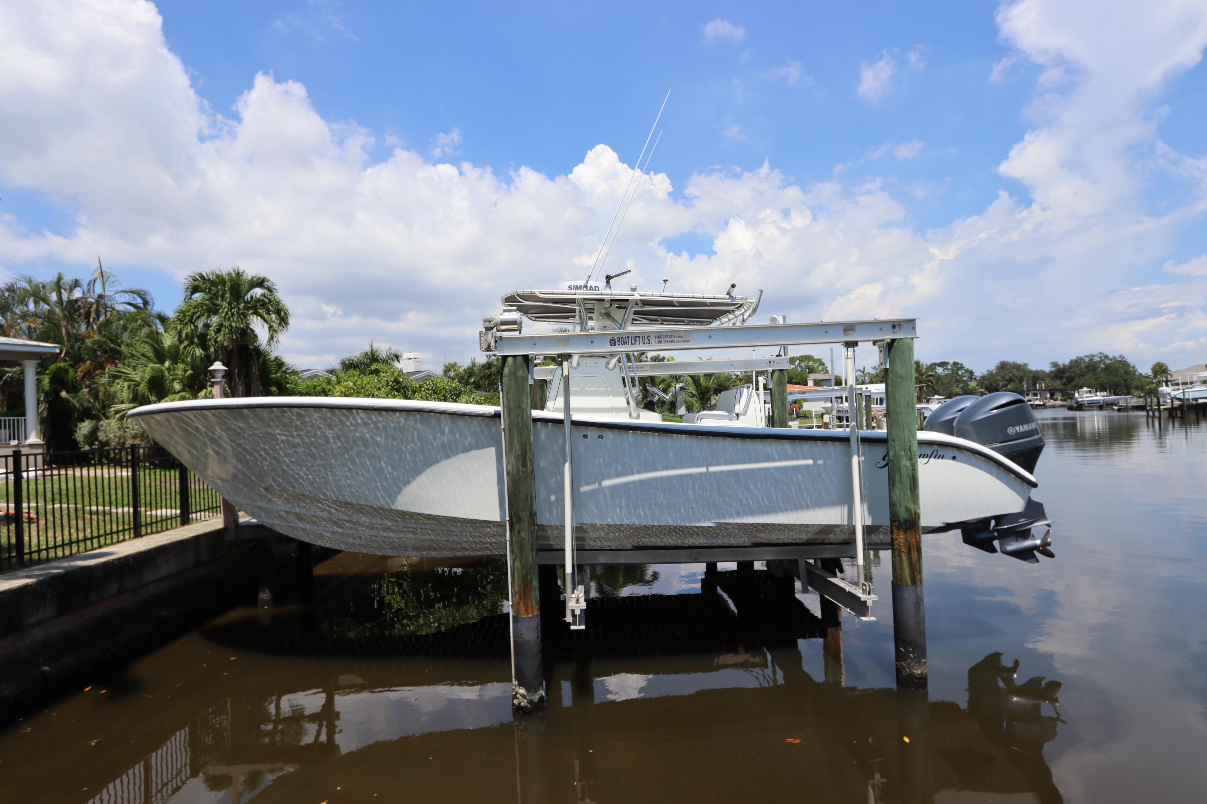 2013 Yellowfin 32 Offshore