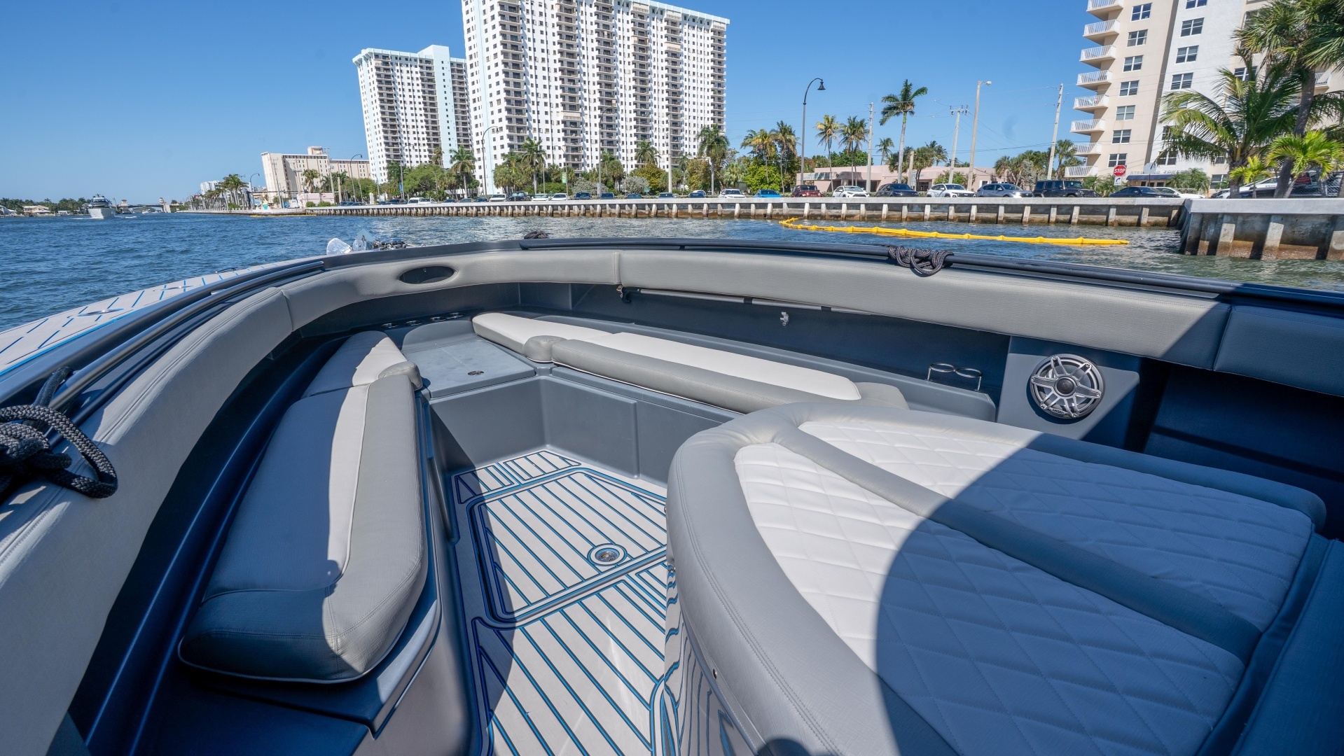 2016 Hydra-Sports 4200 Siesta - Image 30