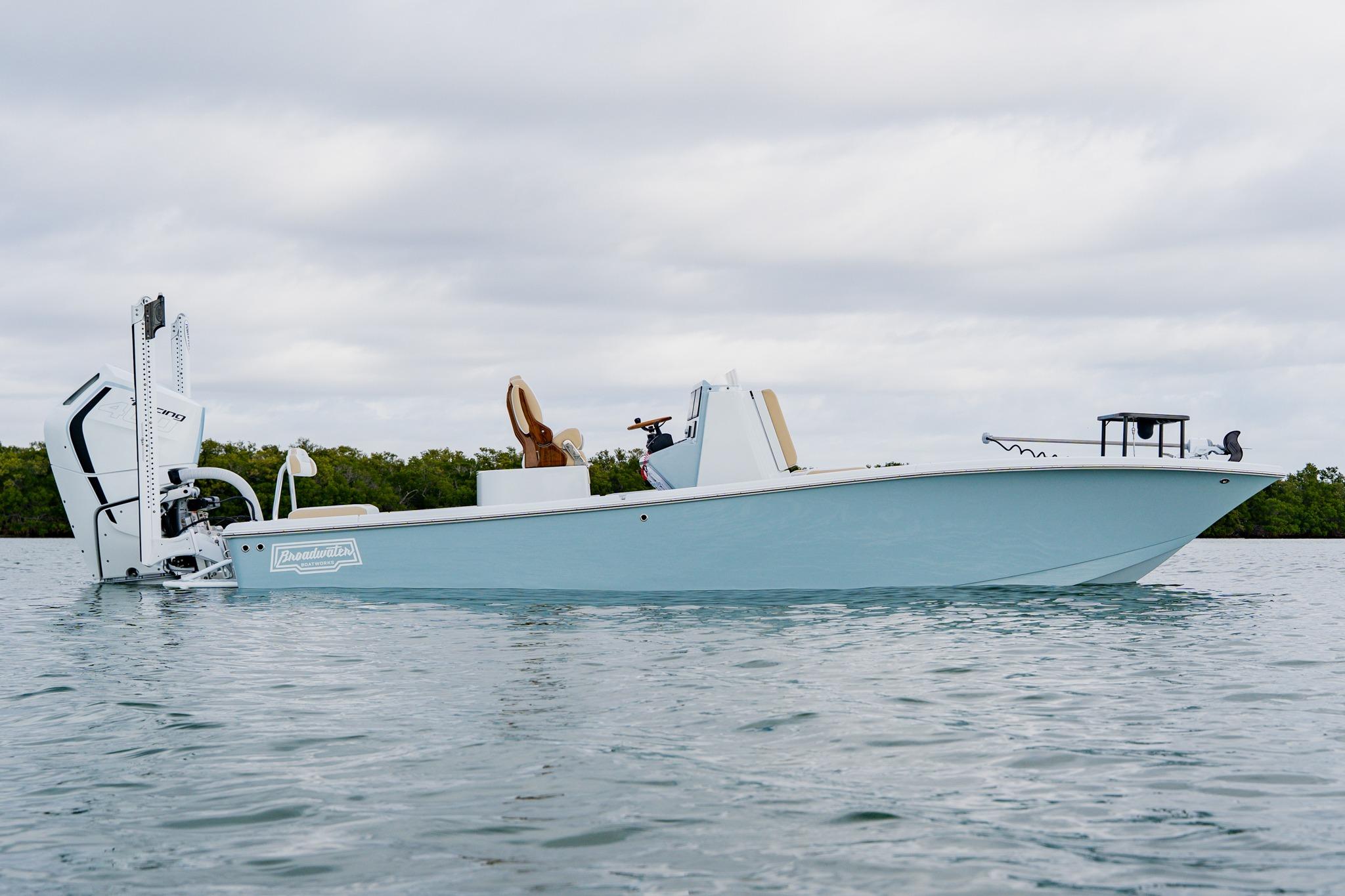 2026 Broadwater Boatworks 25 Bay Cat