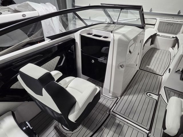 2026 Yamaha Boats 252S - 17
