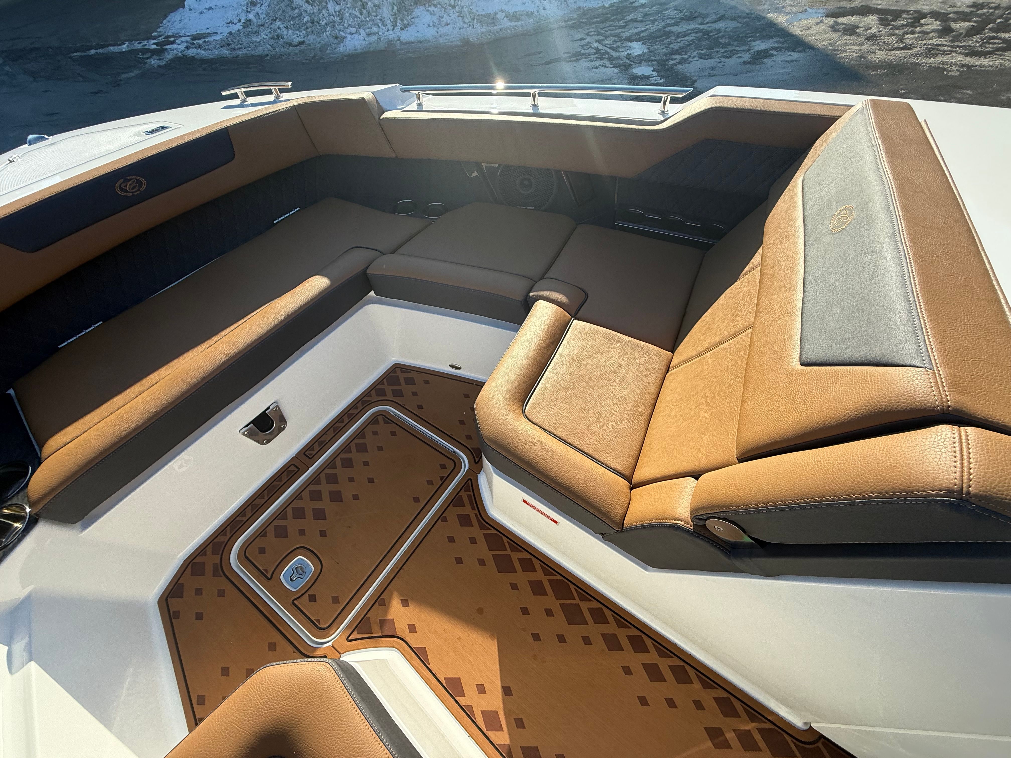 2026 Cobalt R31 Surf - 25