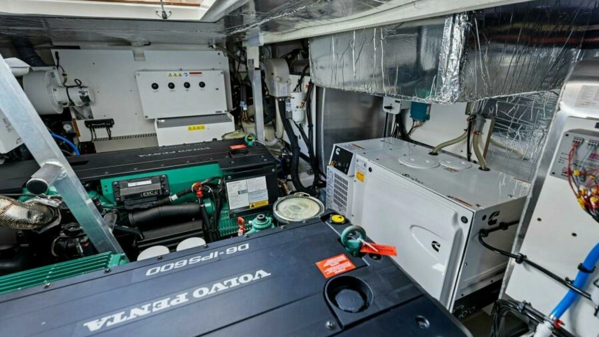 2025 Prestige 460 - Image 52