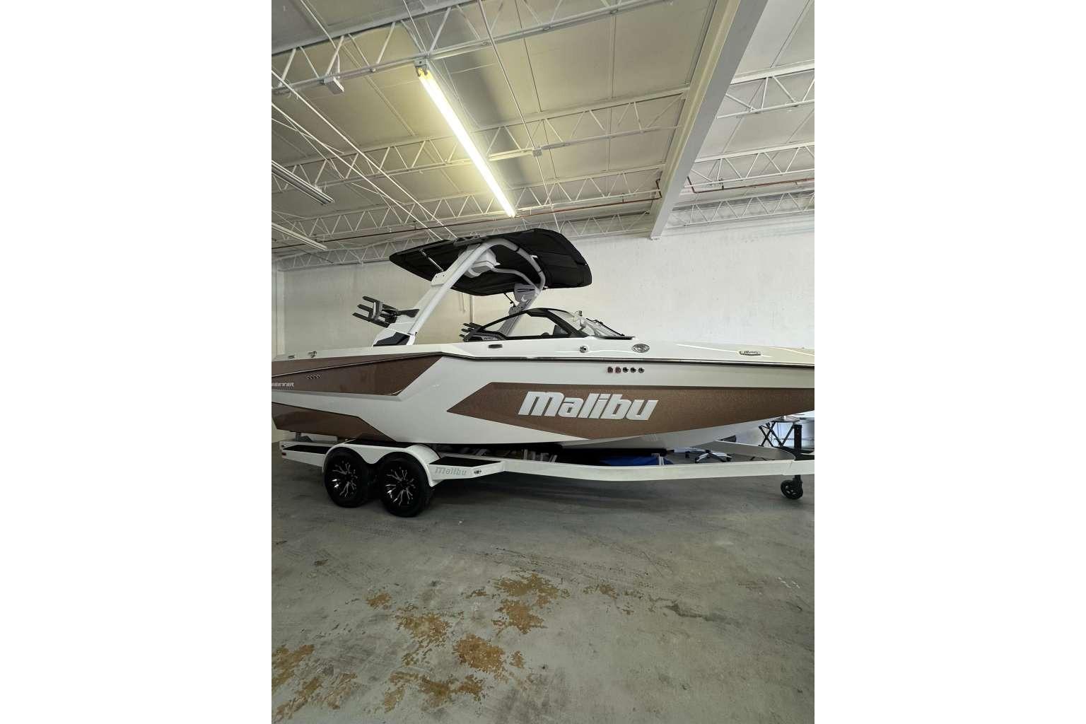 2026 Malibu Wakesetter 24 MXZ