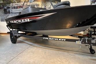2026 Tracker Pro Guide V-16 WT