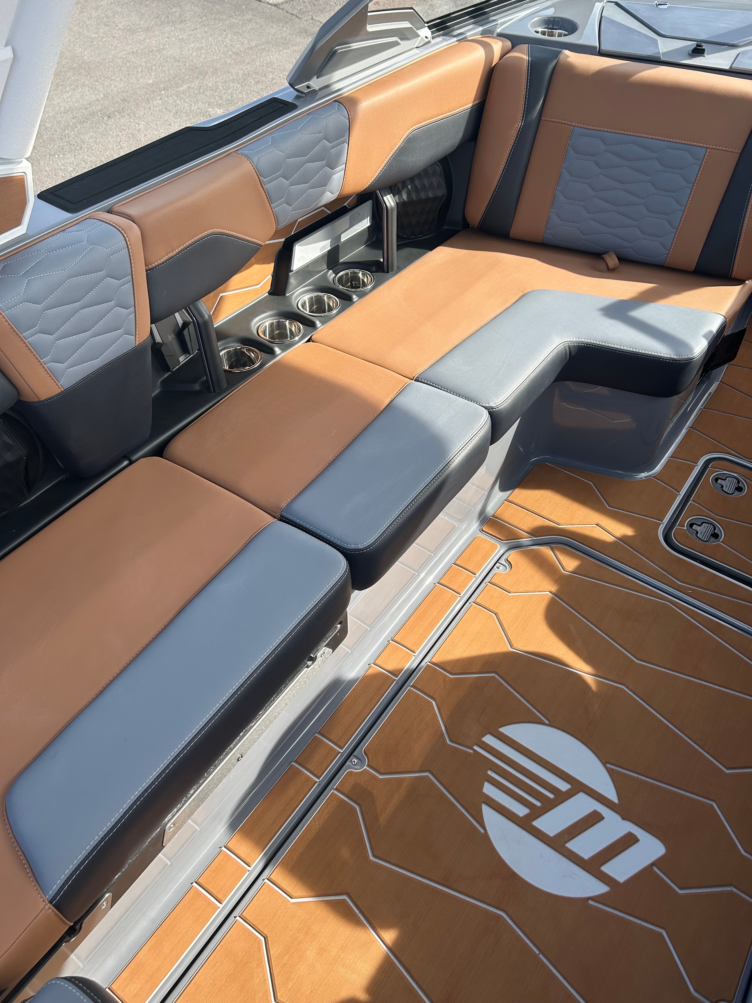 2026 Malibu Wakesetter 24 MXZ - 8