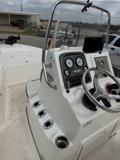 2015 Tidewater 2100 Bay Max - 15