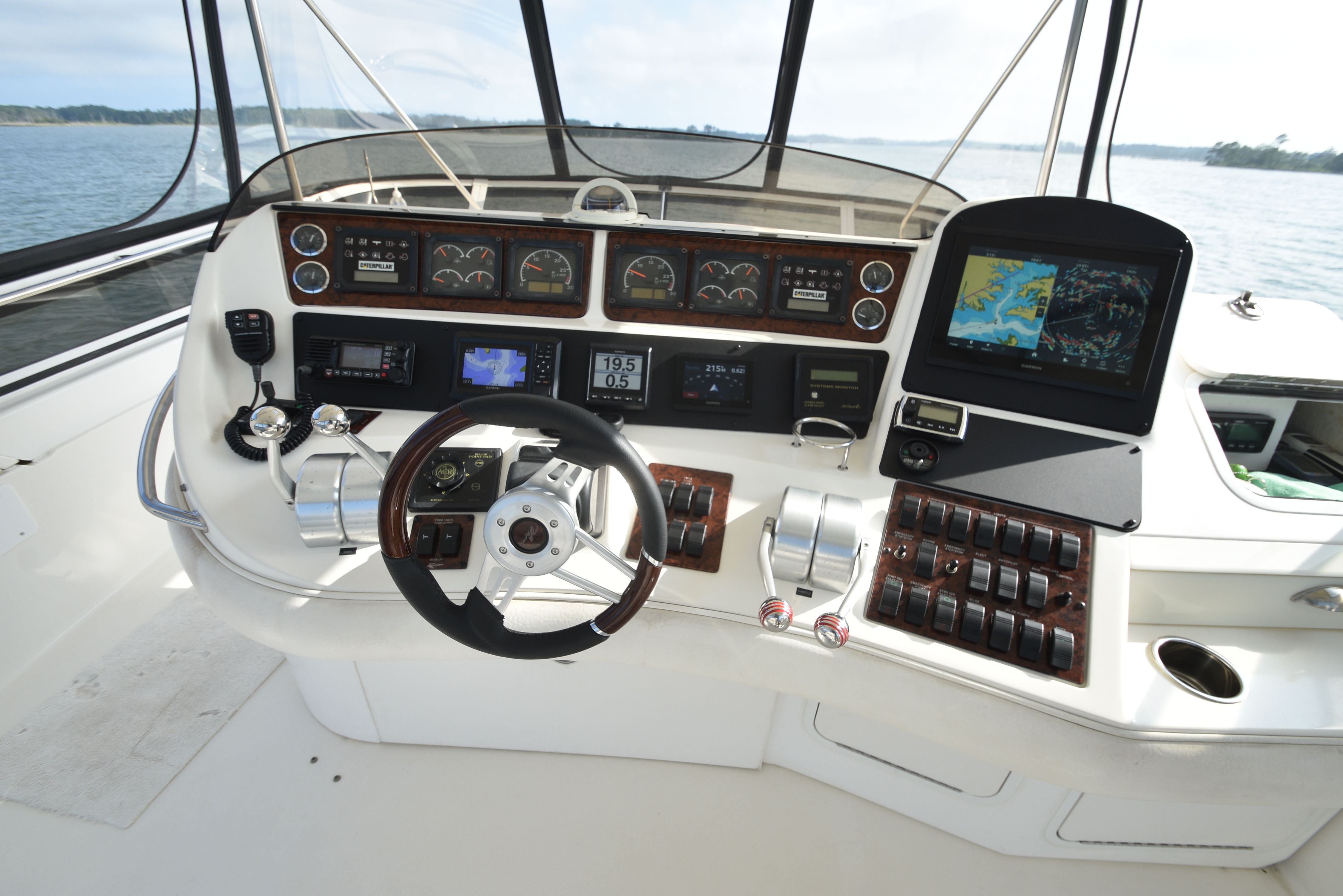 2000 Sea Ray 480 Sedan Bridge - 33