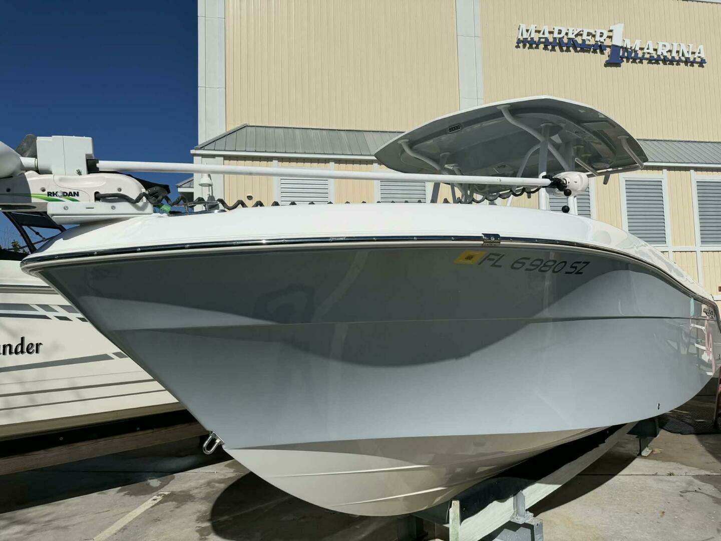 2021 Aquasport 2500 Center Console - Image 34
