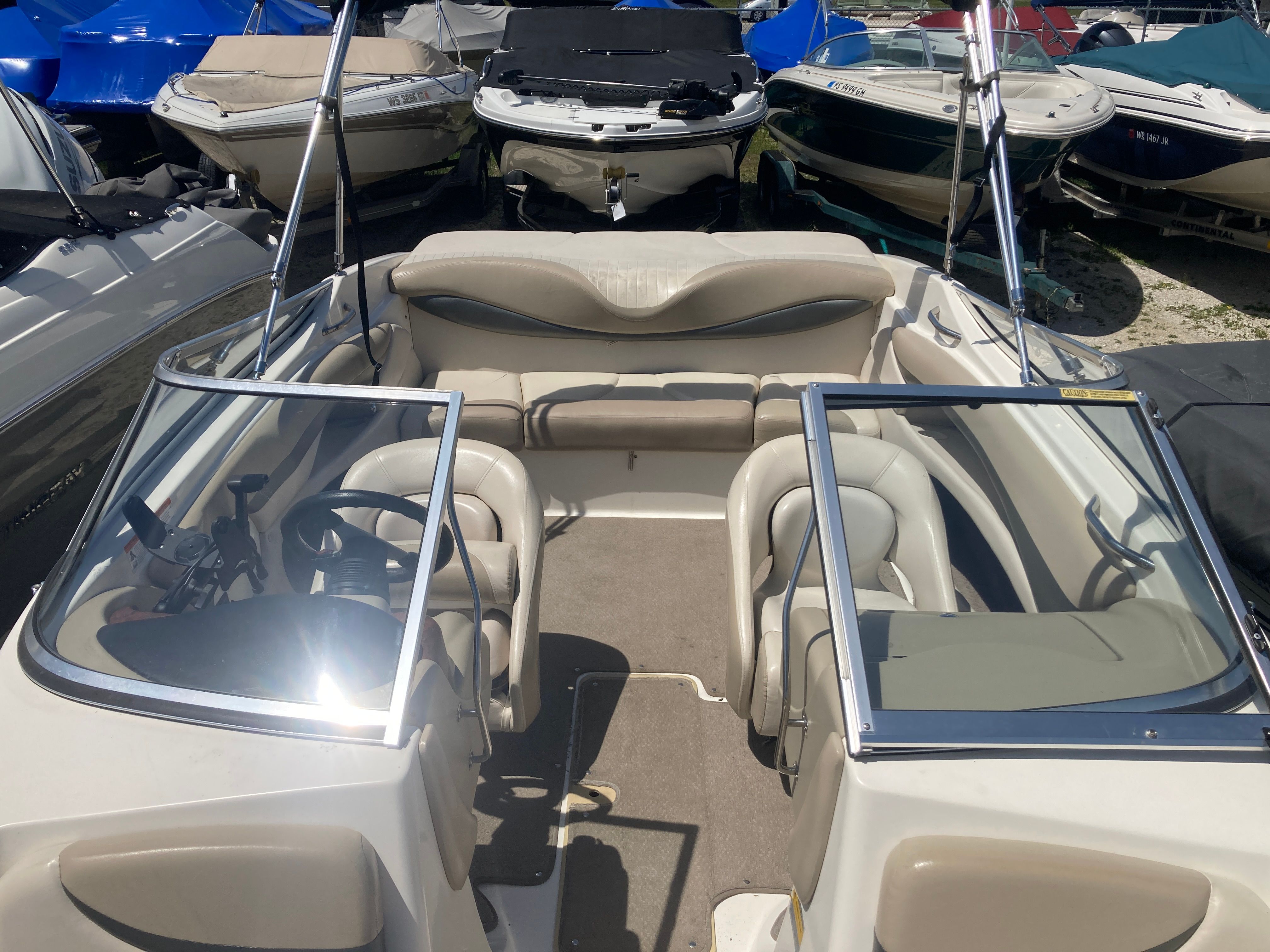 2006 Glastron GX 205 - 14