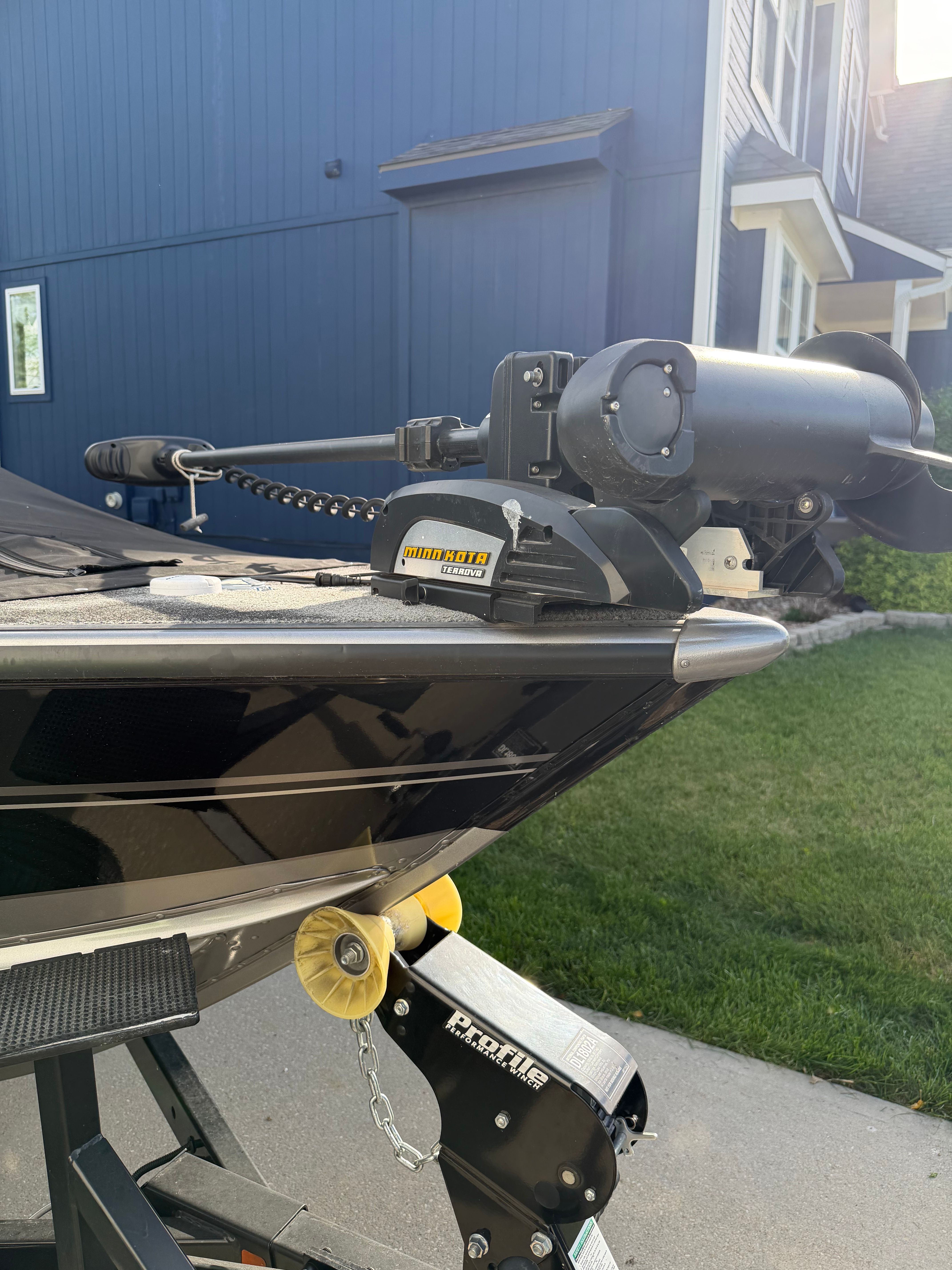 2017 Lund Pro V 1975 boat with Minn Kota trolling motor.