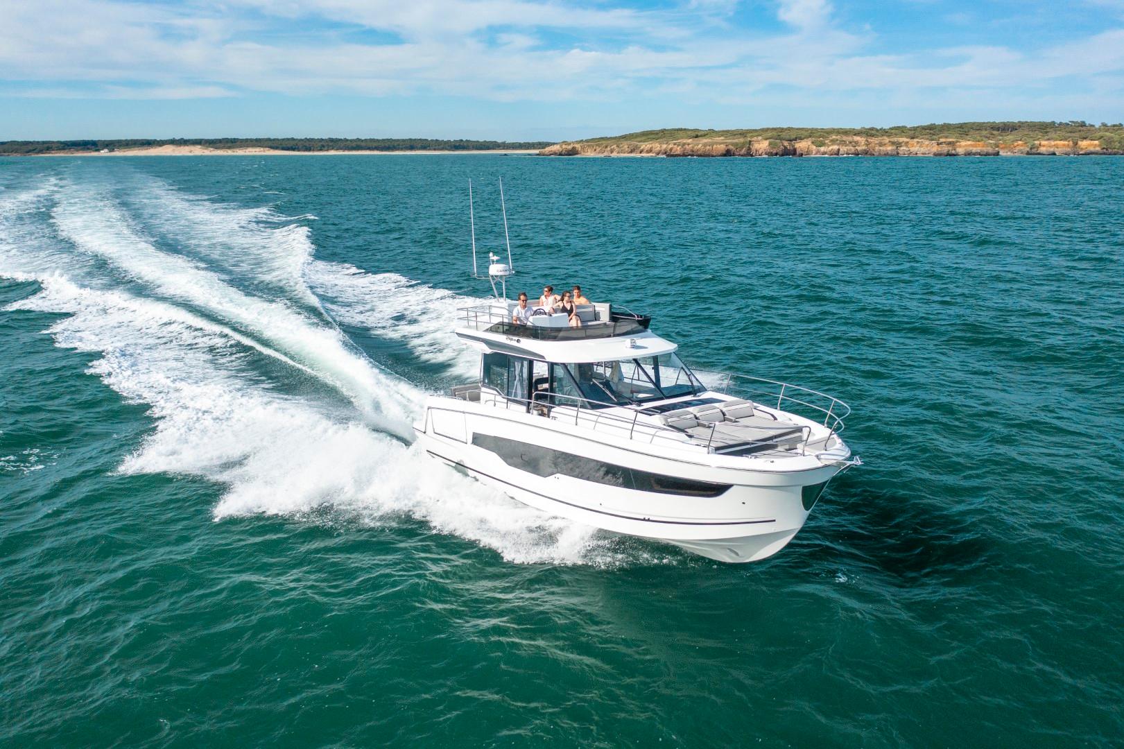 2026 Jeanneau NC 1295 Fly