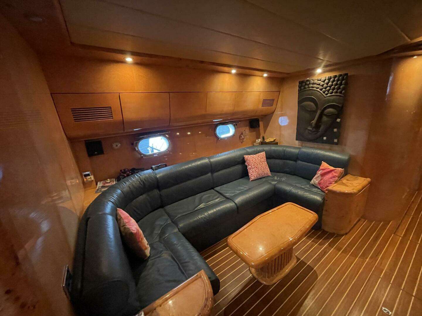 1996 Versilcraft 75 Motoryacht - Image 14