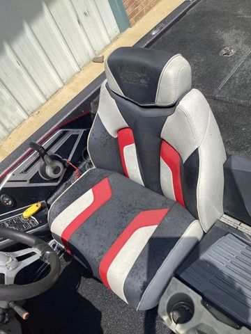 2018 Skeeter FX21 - 33