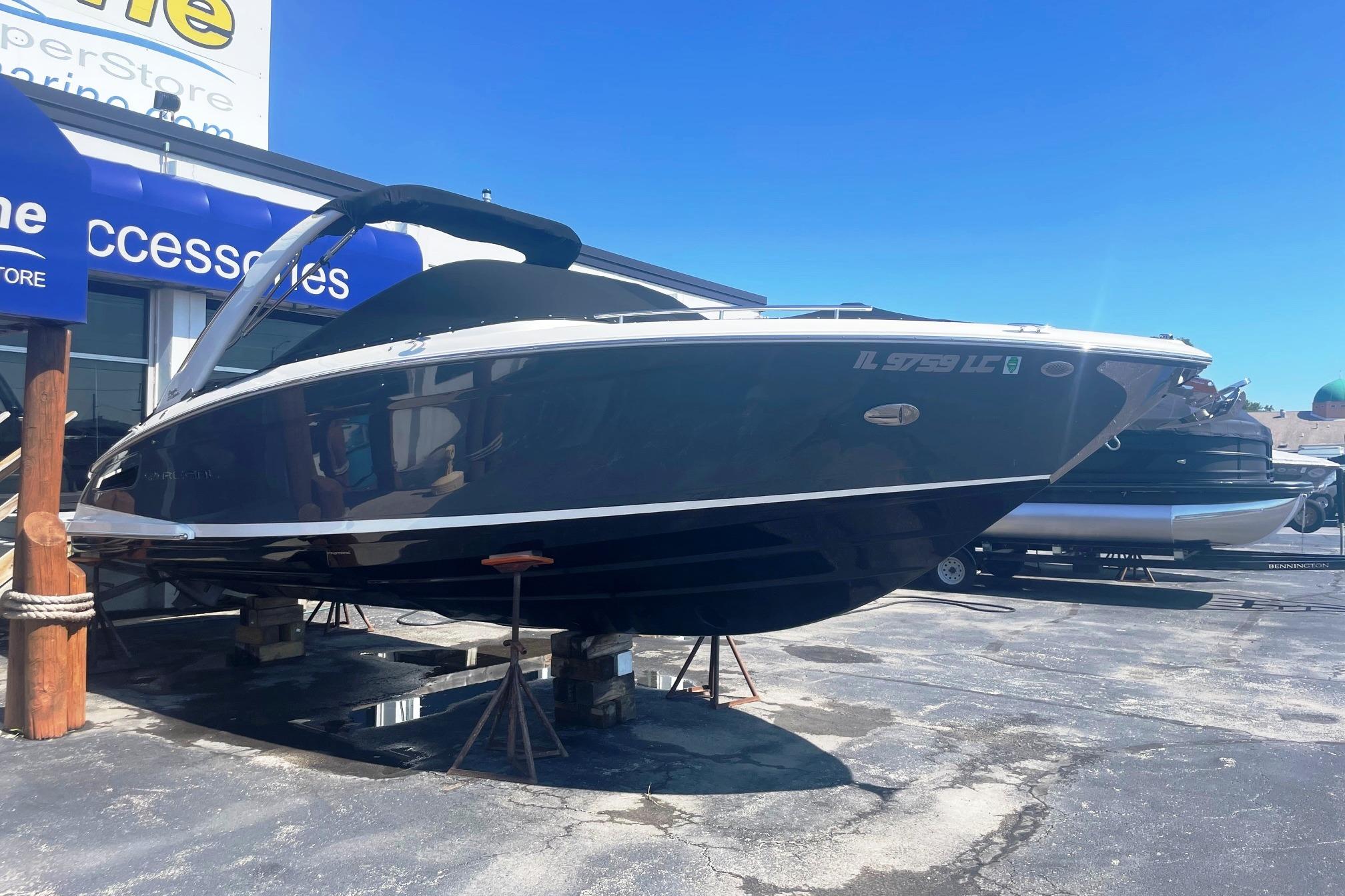 2022 Regal 2800 Bowrider