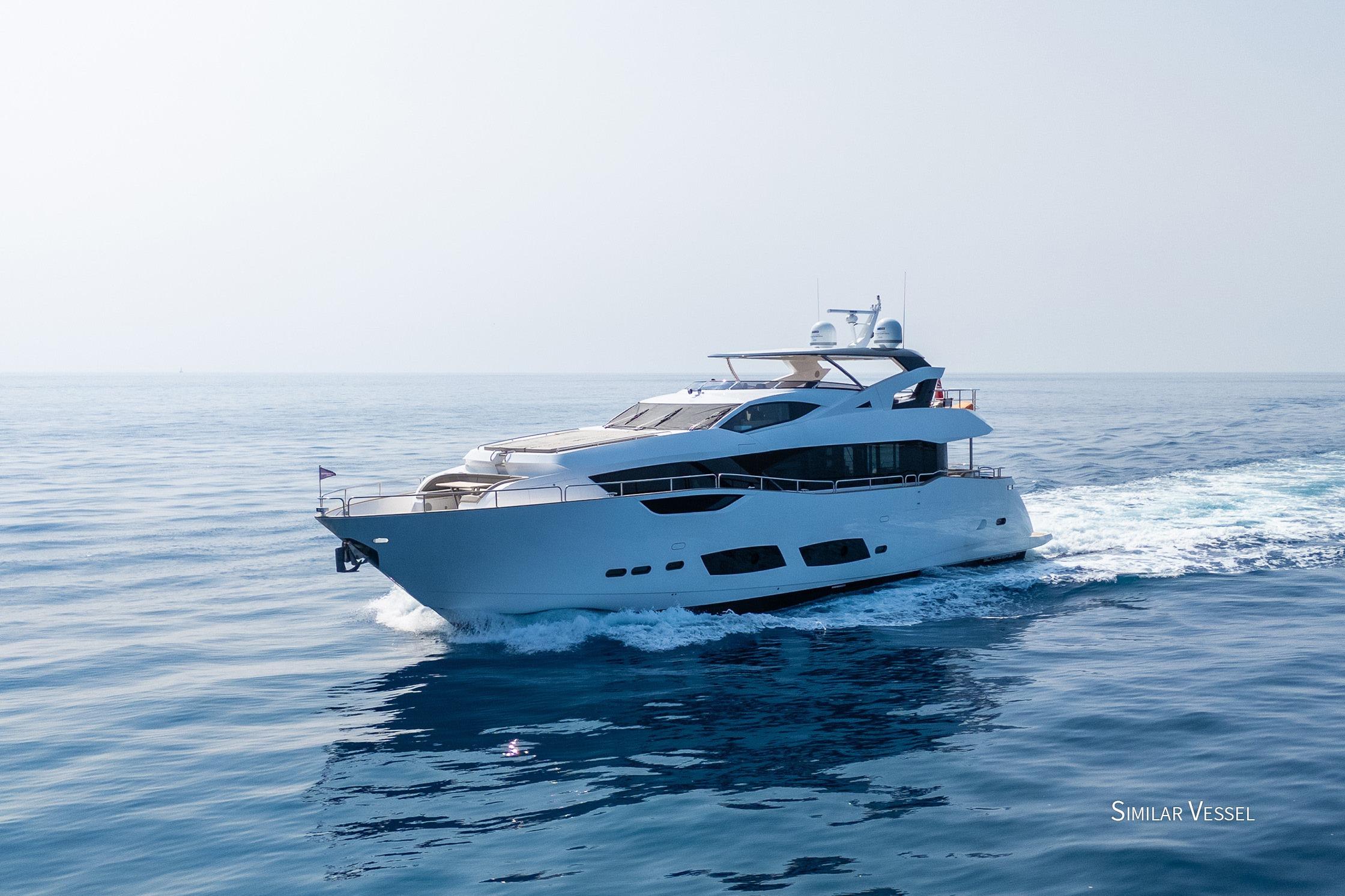 2026 Sunseeker 95 Yacht