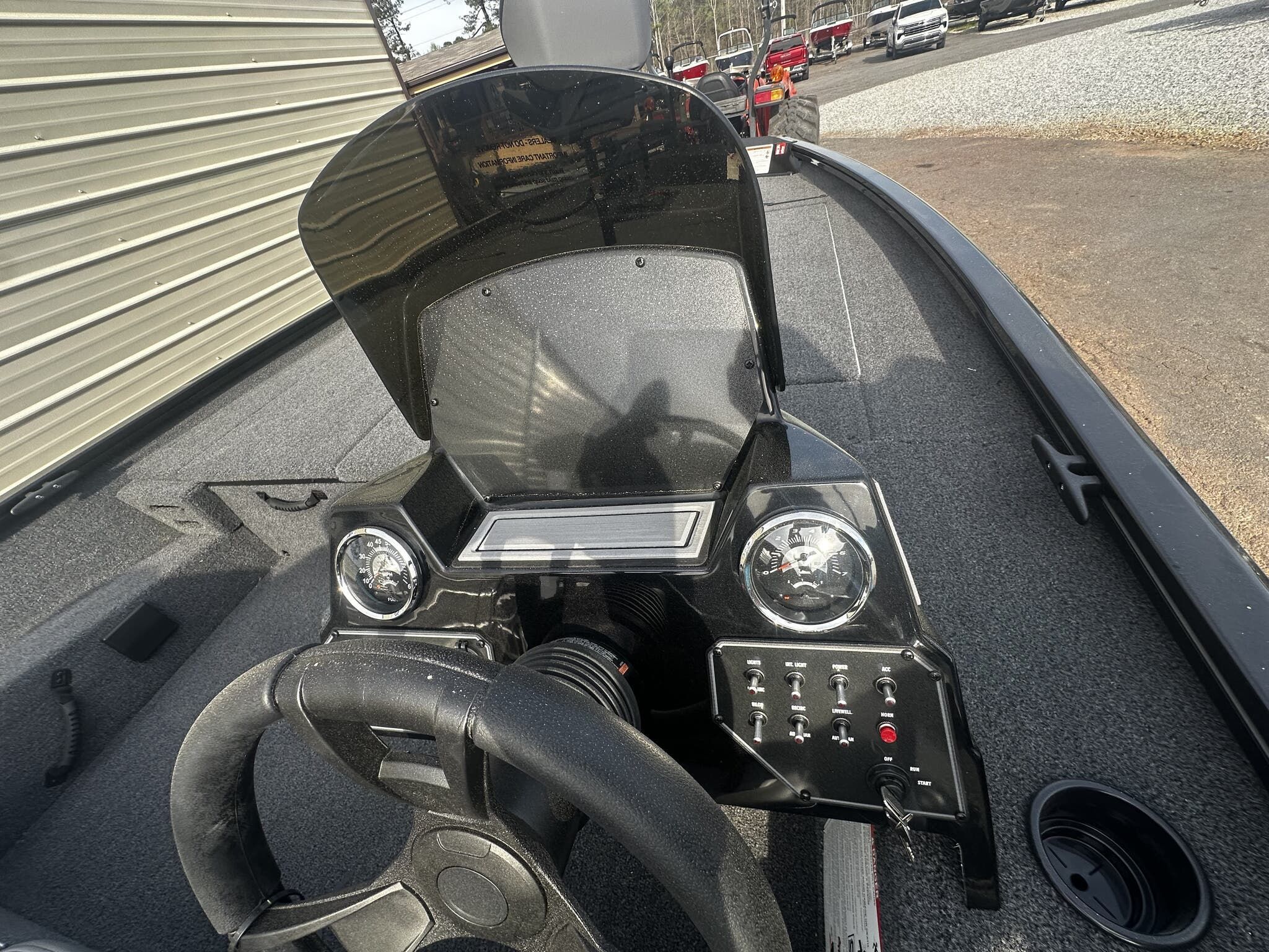 2026 Lowe Stinger 195 - 10