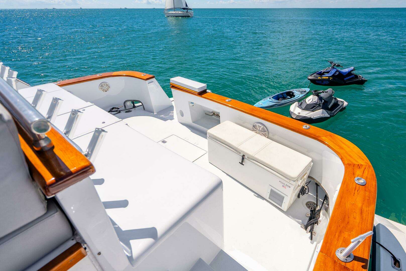 1991 Maiora Raised Pilothouse - Image 2