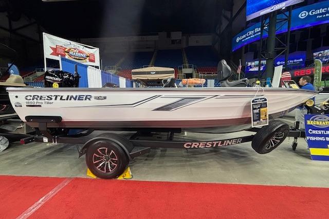 2026 Crestliner 1850 Pro Tiller