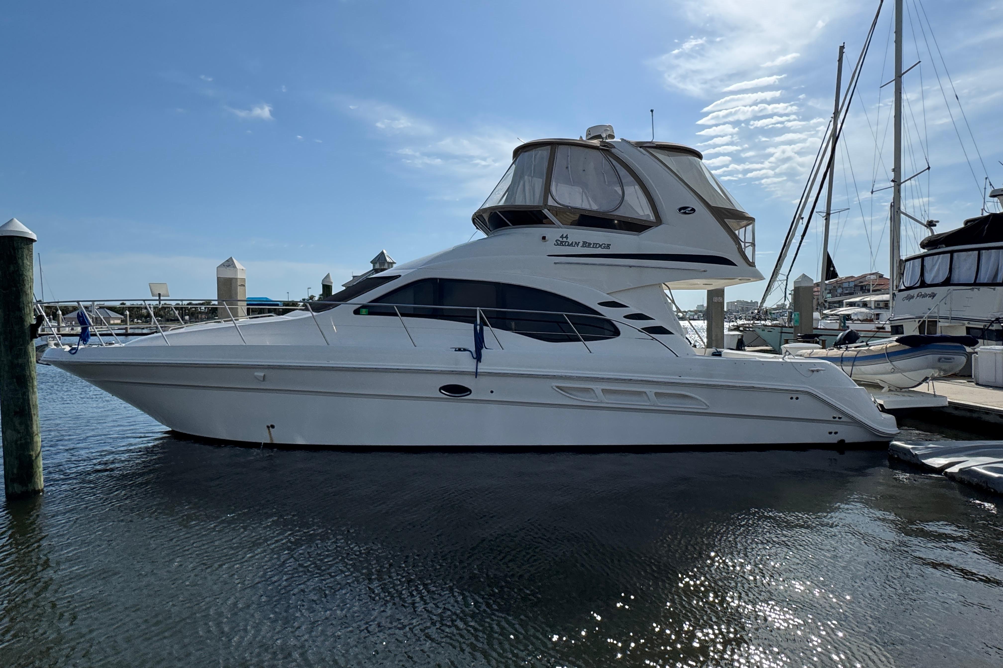2006 Sea Ray 44 Sedan Bridge