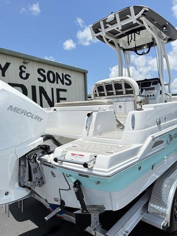 2024 Crownline 210 CC Finseeker - 10