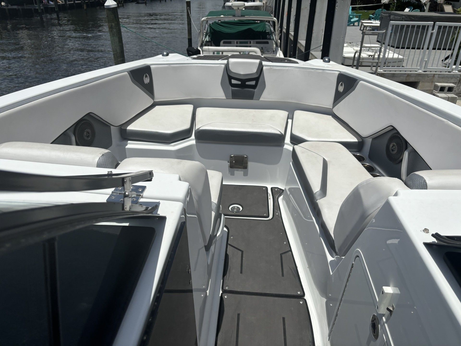 2021 Scarab 285ID - 2