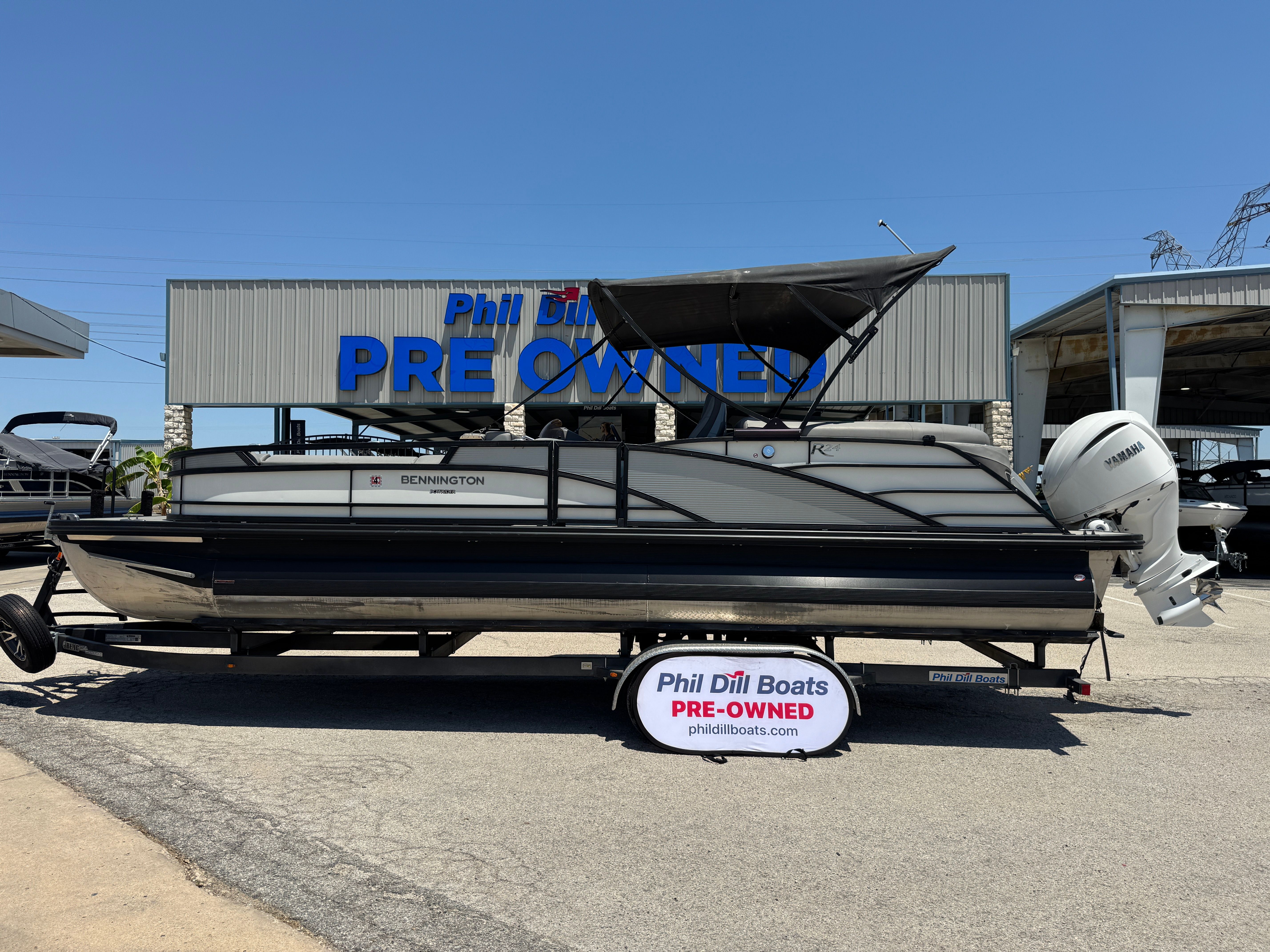 2022 Bennington 24 RTFB