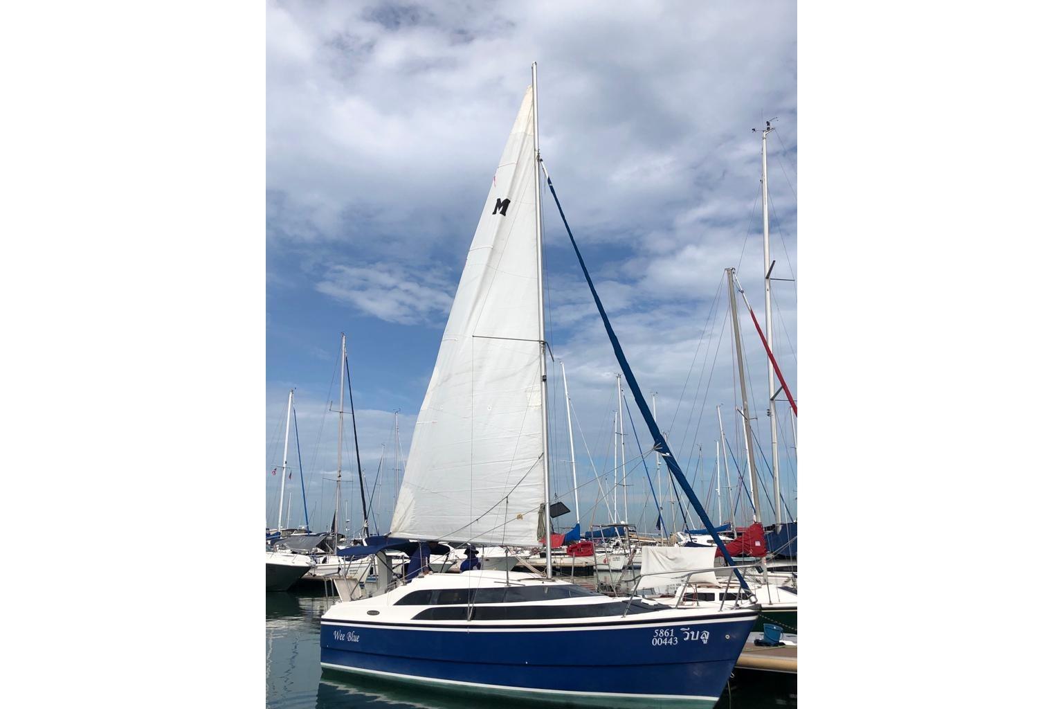 2011 MacGregor 26