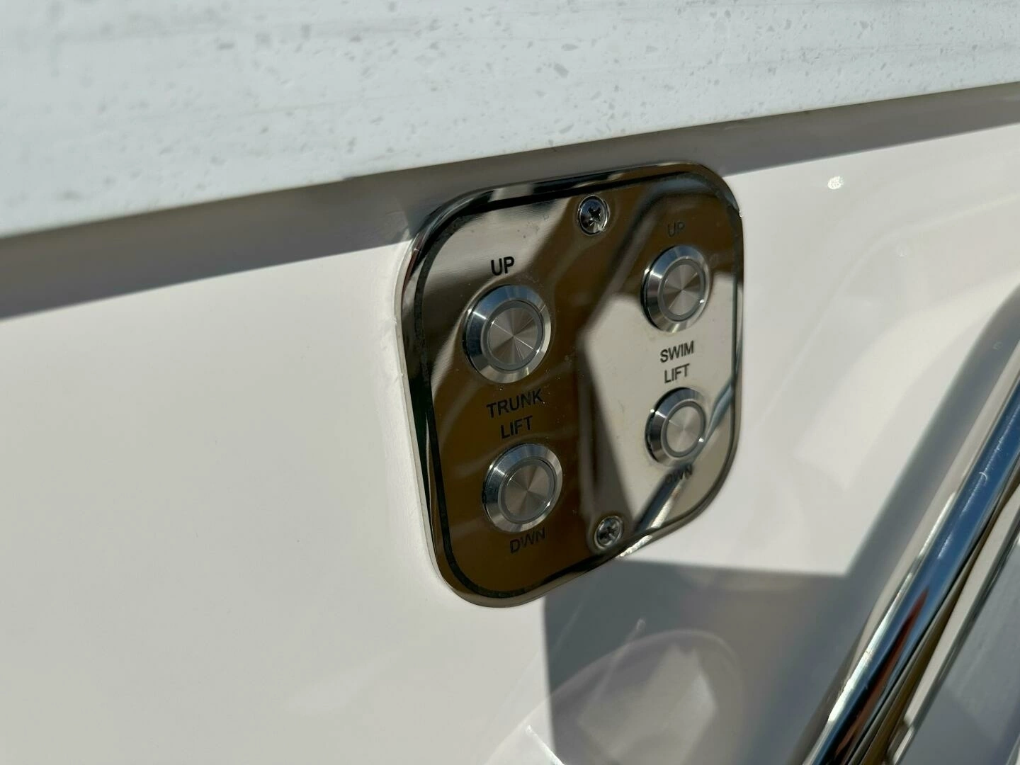 2025 Tiara Yachts EX 60 - Image 38