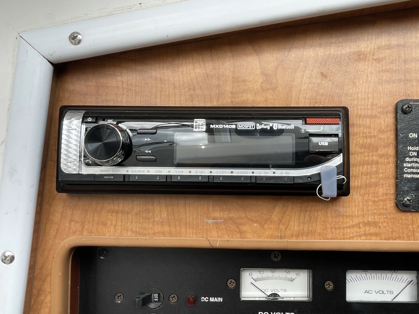 2007 Luhrs 31 Open - Image 23