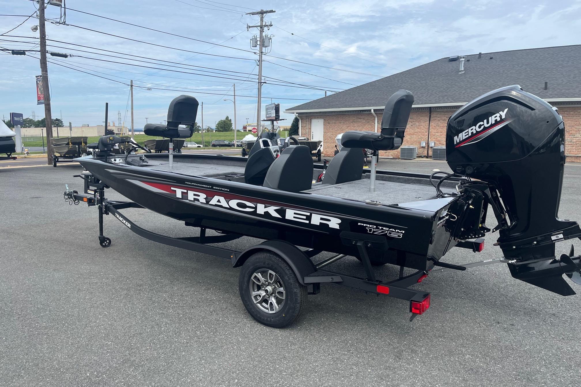 2026 Tracker Pro Team 175