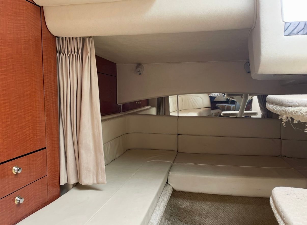 2004 Sea Ray 300 Sundancer - 13