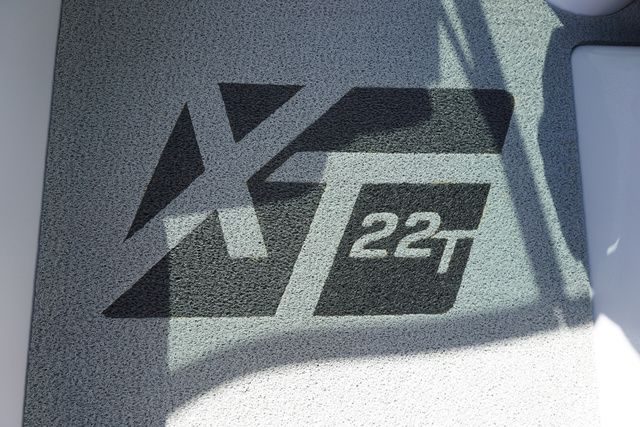 2023 MasterCraft XT22 T - 8