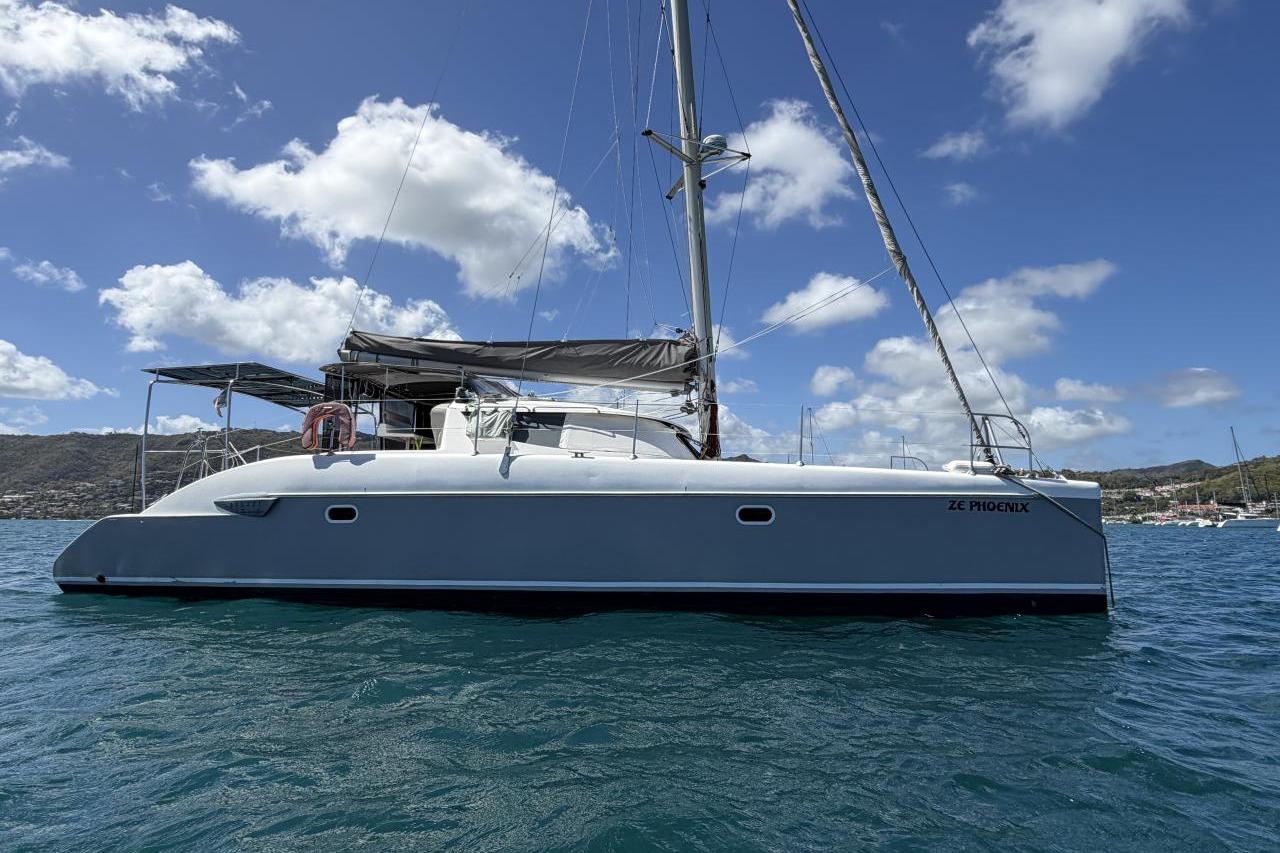 2005 Fountaine Pajot Lavezzi 40
