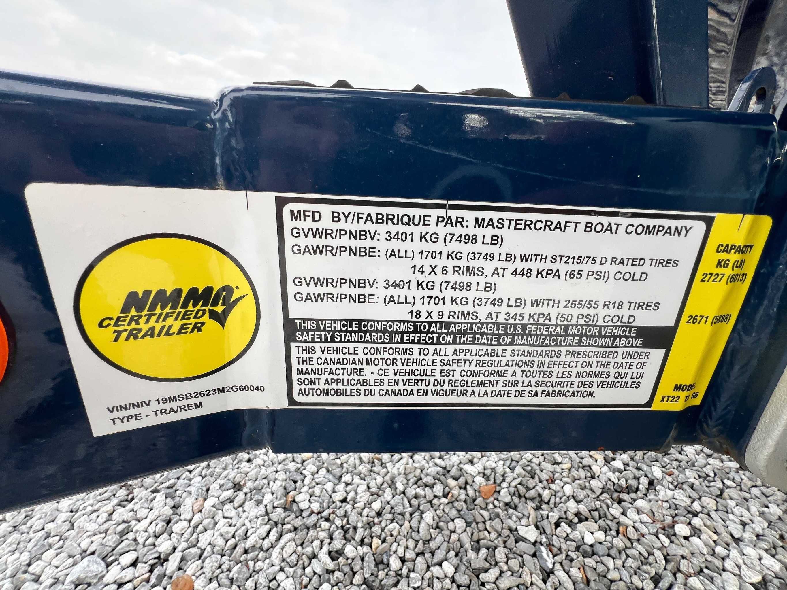 MasterCraft XT22 2021 trailer label with technical specifications.