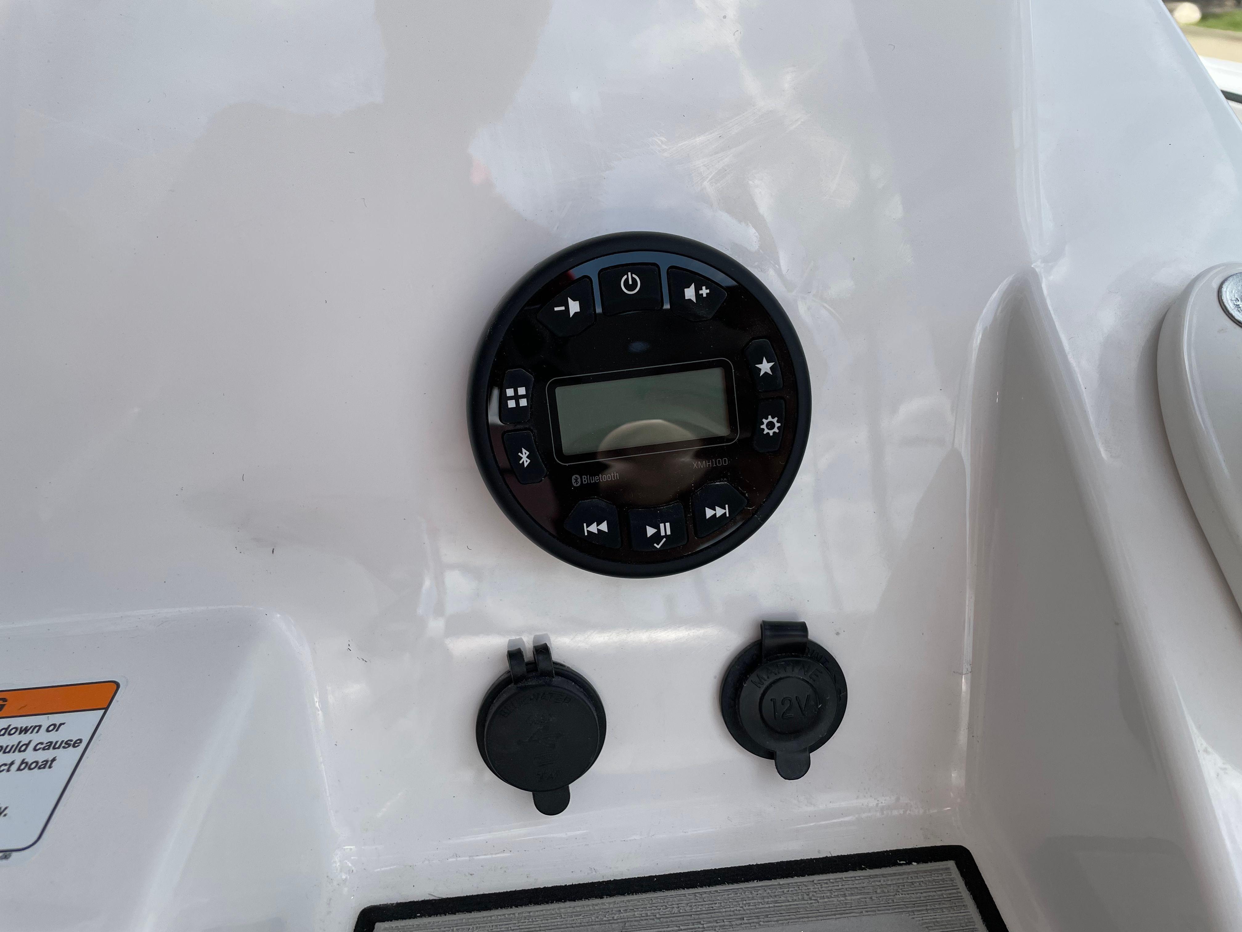 2025 YAMAHA 222 FSH SPORT - Image 16