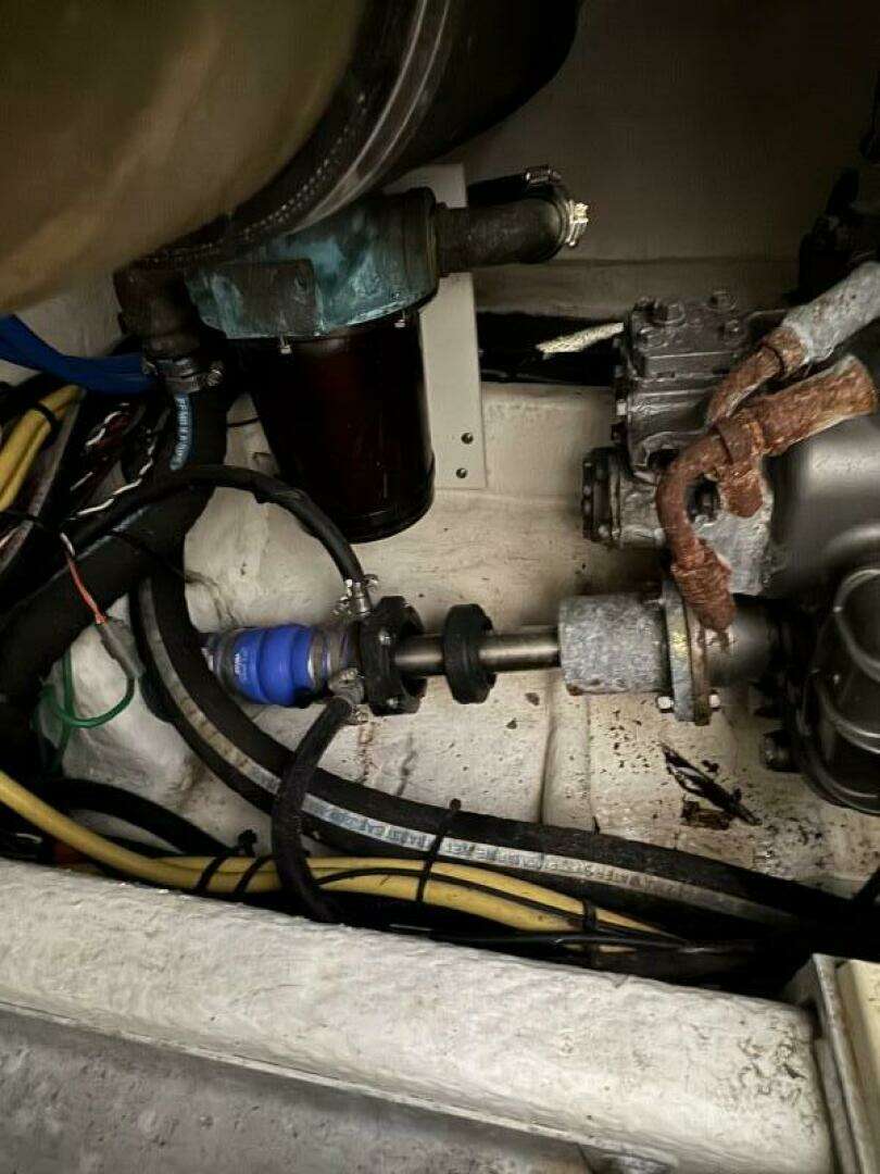 2011 Luhrs 30 Open - Image 32