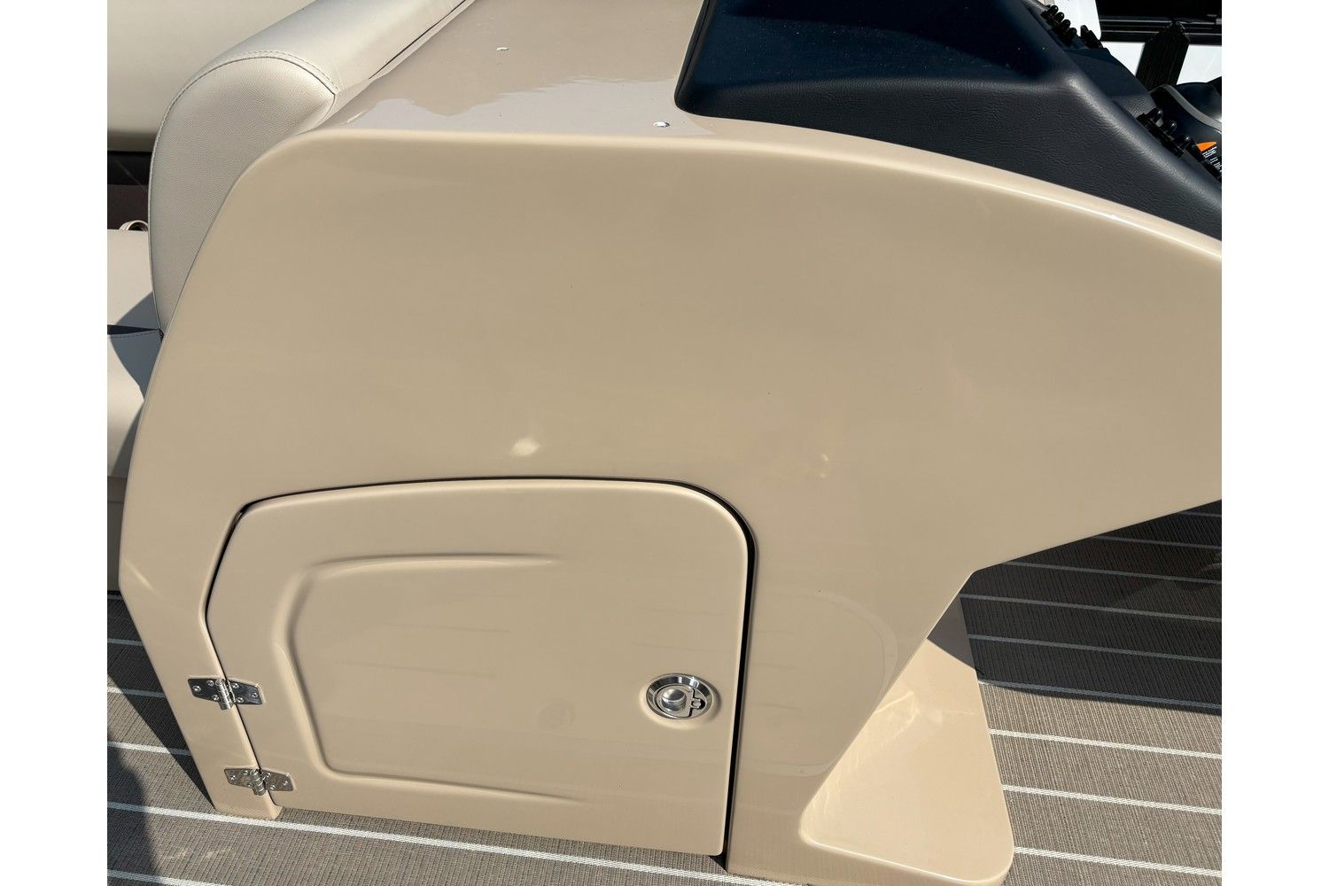 2026 Bentley Pontoons Legacy 223 DL Navigator - 5