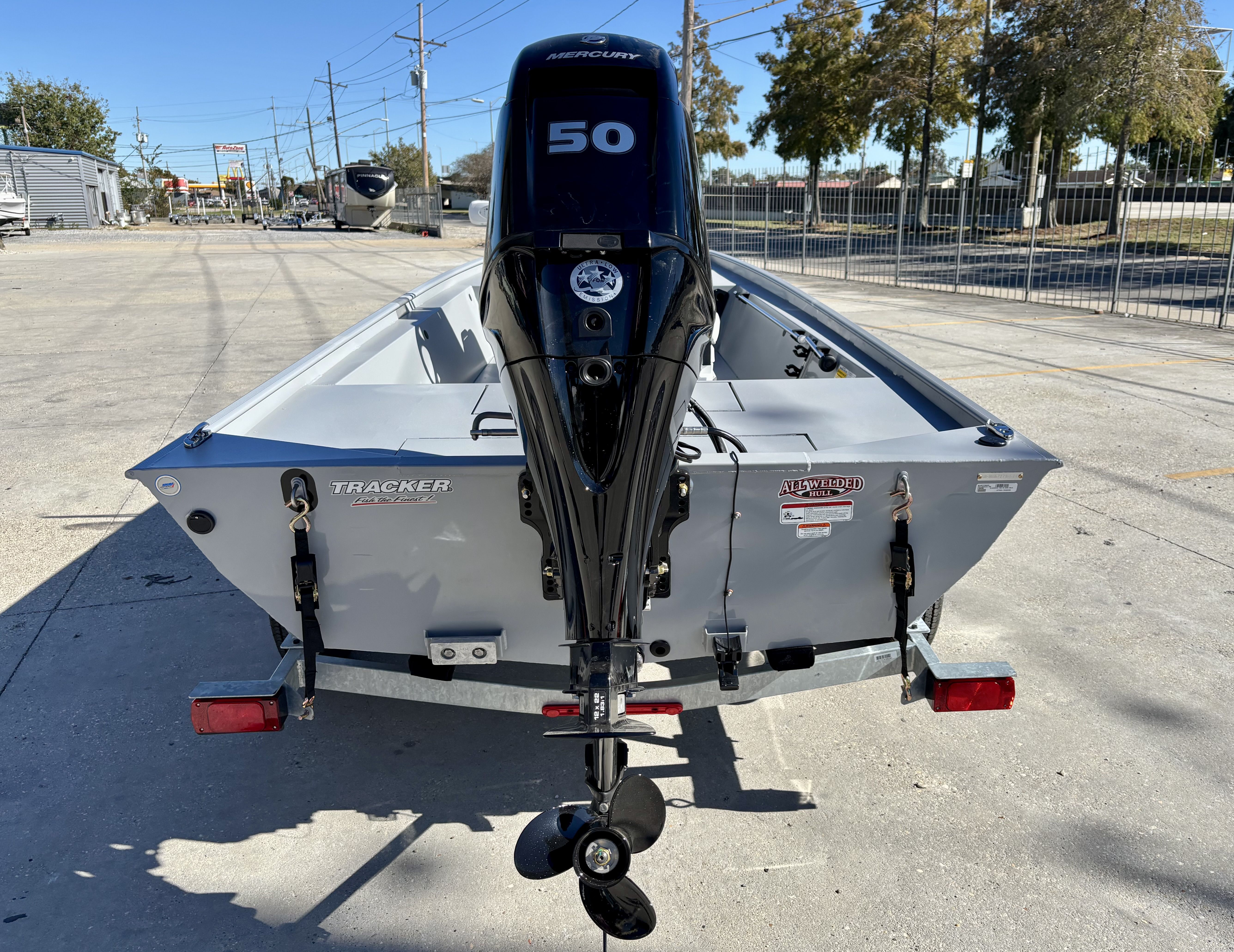 2026 Tracker CLASSIC CC - 6