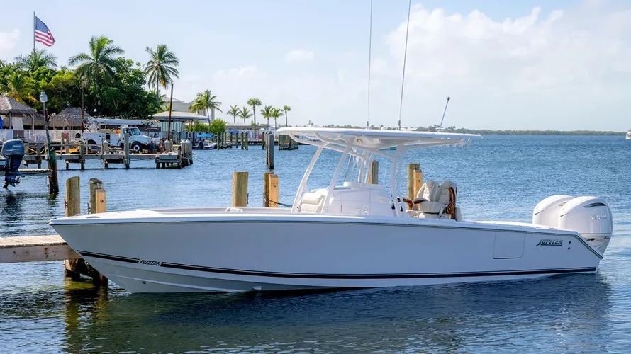 2025 Jupiter 30 HFS