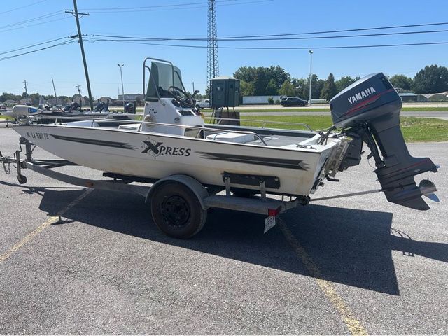 2001 Xpress X18 B - 4