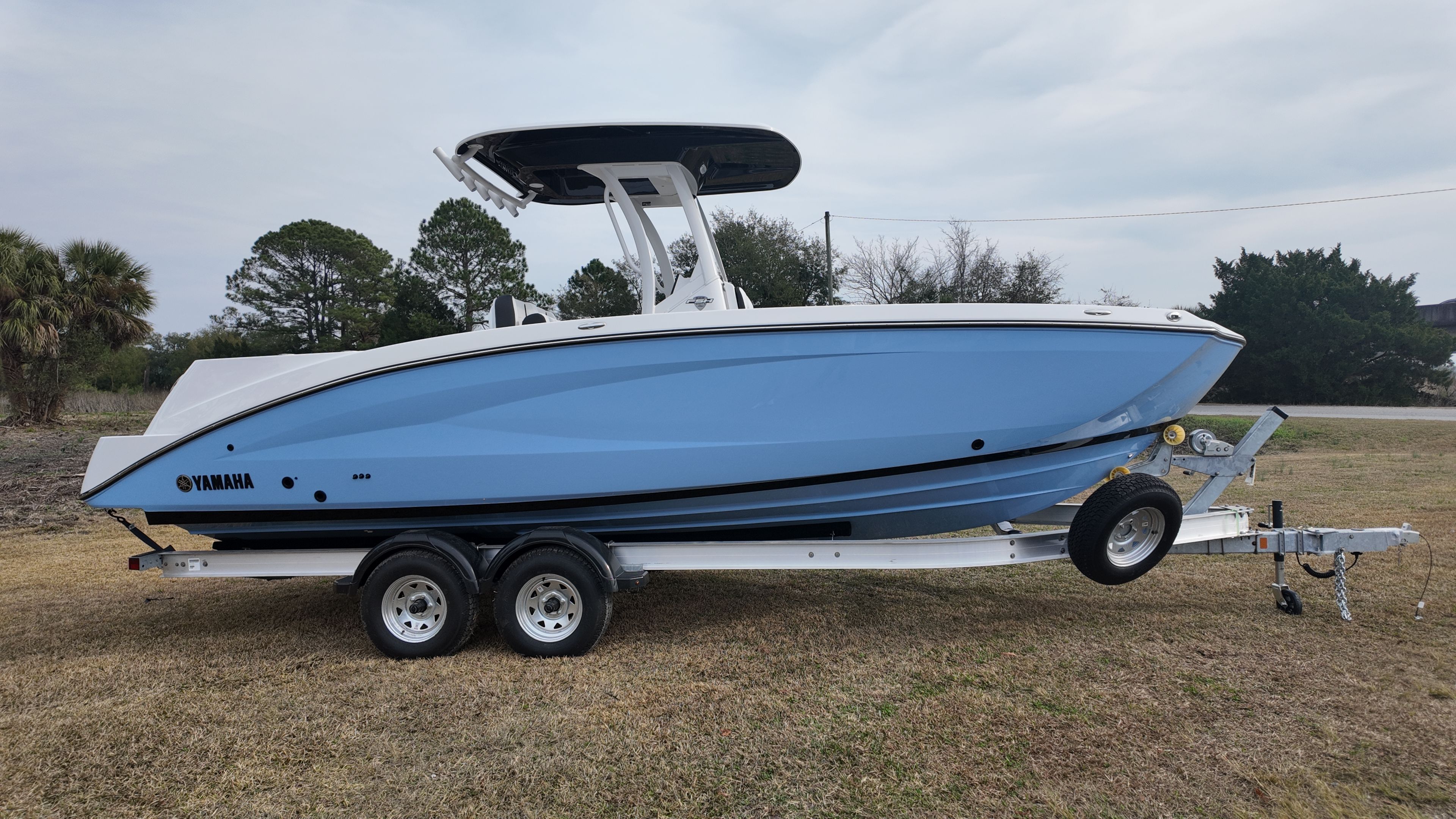 2026 Yamaha Boats 255 FSH Sport H