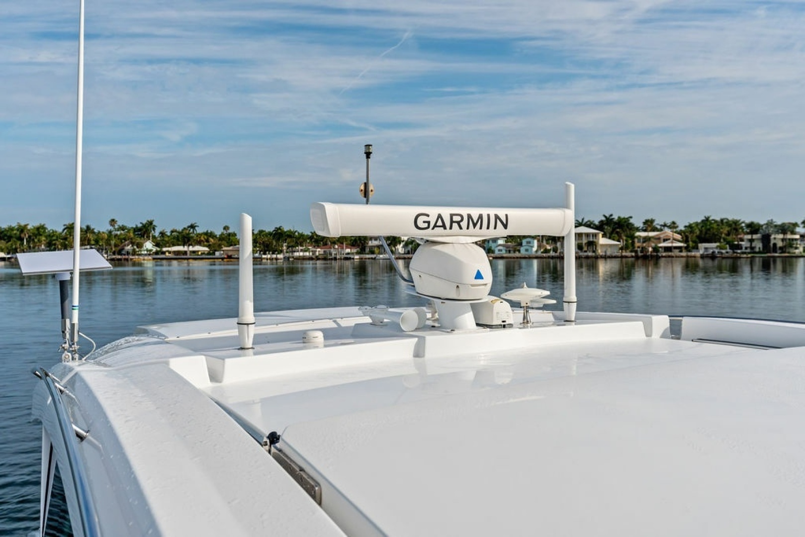 2022 Cruisers Yachts 46 CANTIUS - Image 12