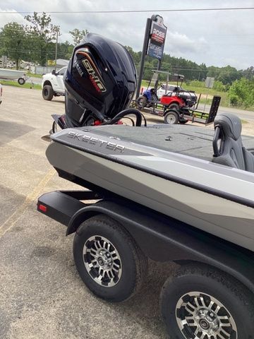 2026 Skeeter ZXR20 SE - 25