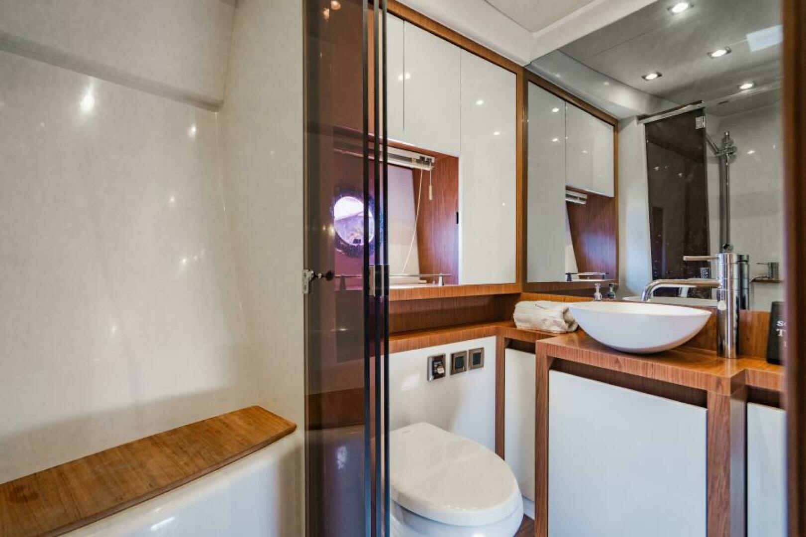 2016 Beneteau Gran Turismo 49 - Image 83