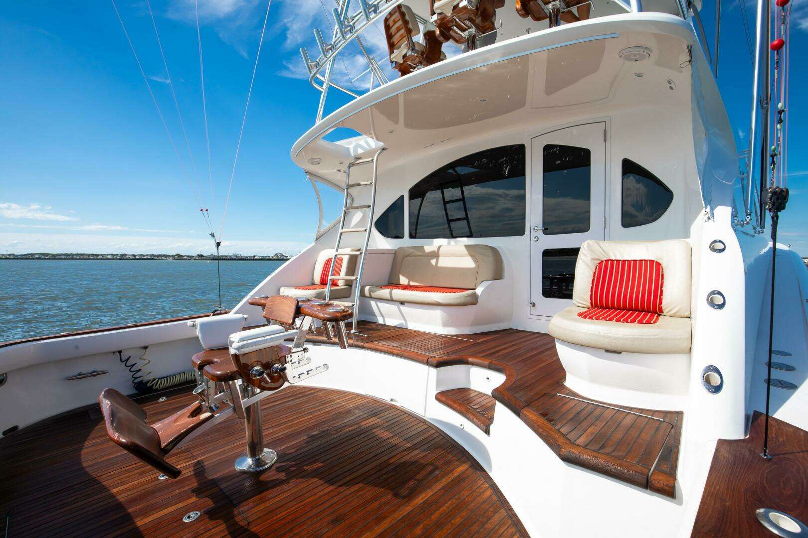 2015 Ocean Yachts 64 Convertible - Image 17