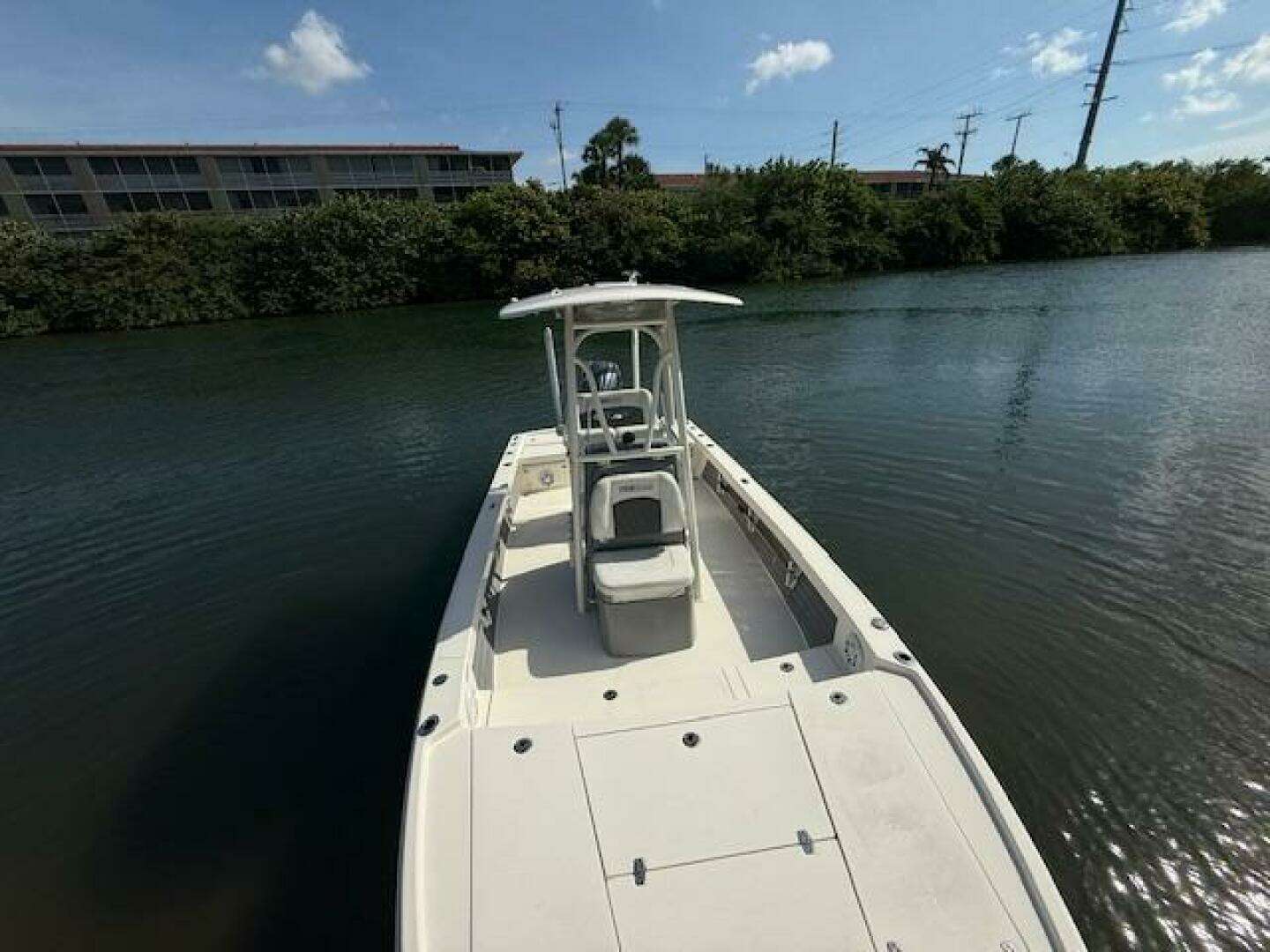 2022 Pathfinder 2500 Hybrid - Image 13
