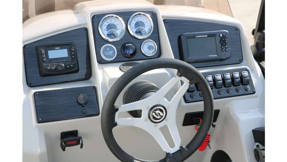 2025 Sylvan Mirage 820 Party Fish Premium - 21