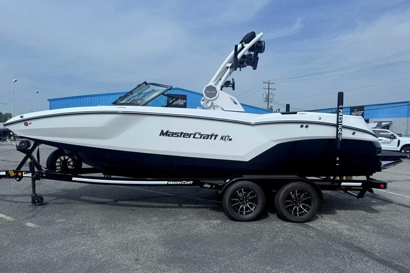 2026 MasterCraft NXT22